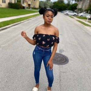 Meet your Posher, Nickarrah